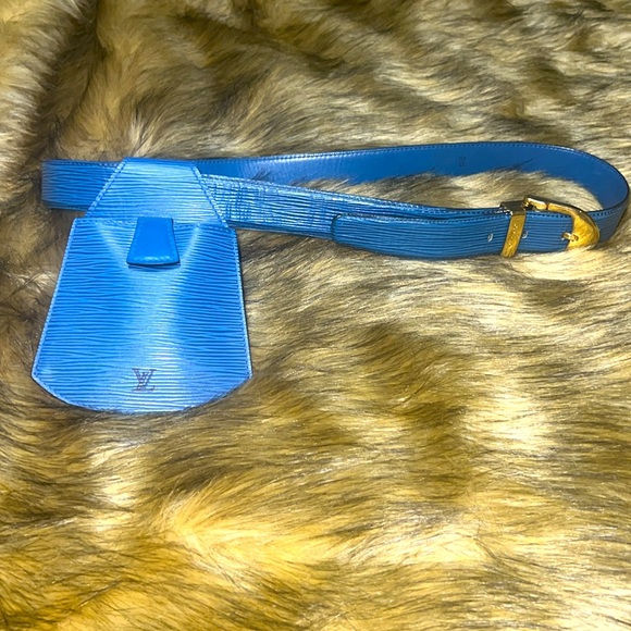 AUTHENTIC LOUIS VUITTON EPI TILSITT WAIST BAG - Picture 1 of 7